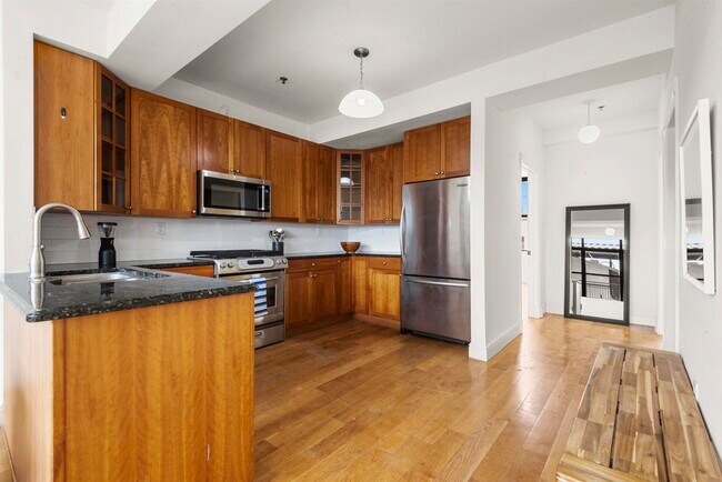 Building Photo - 300 Communipaw Ave