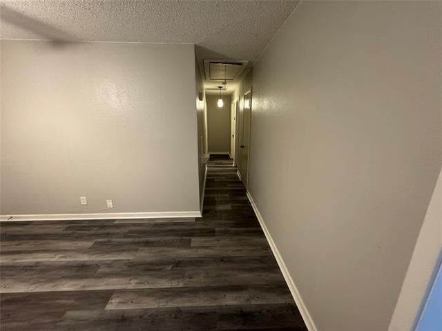 Building Photo - 907 Walters Ln