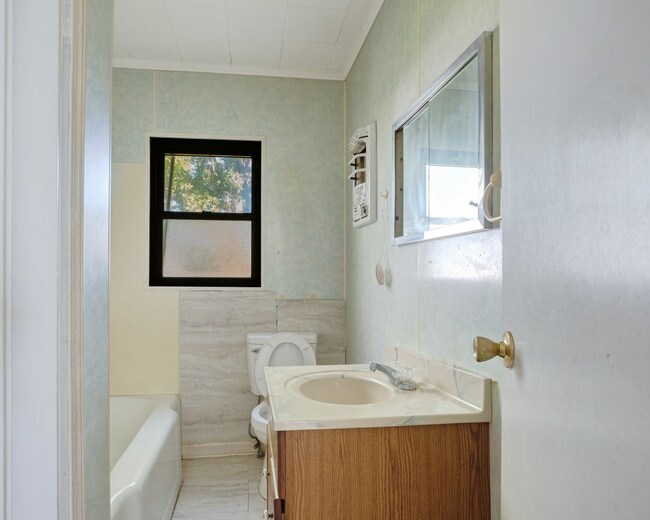 Building Photo - 714 Saint Jude Ave