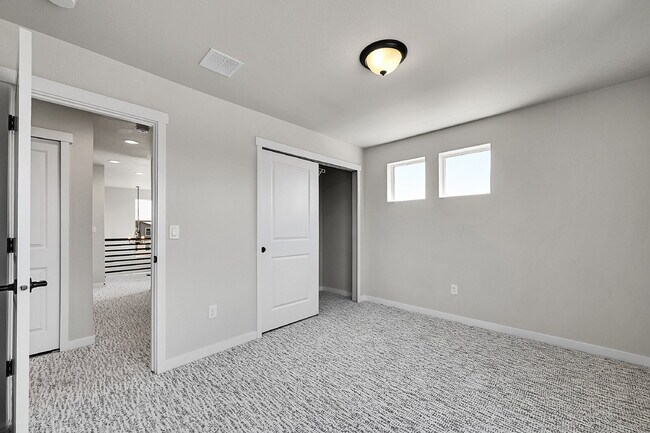 Building Photo - $2,650 - 4 bed, 3.5 bath updated home in C...
