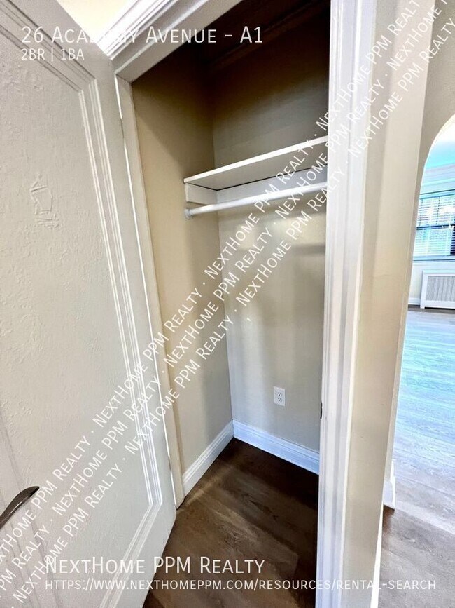 Building Photo - 26 Academy Ave