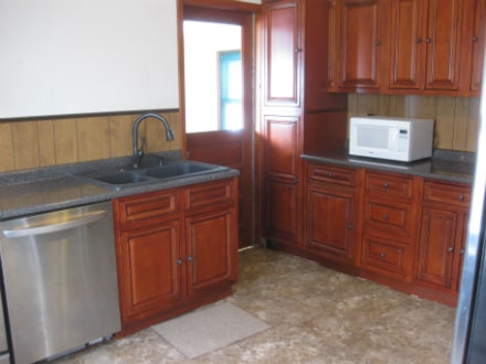 Building Photo - 280 Easton St