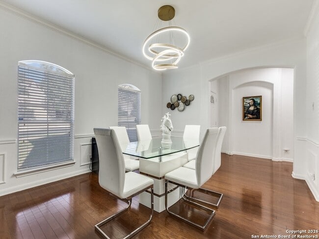 Building Photo - 8514 Espanola Dr