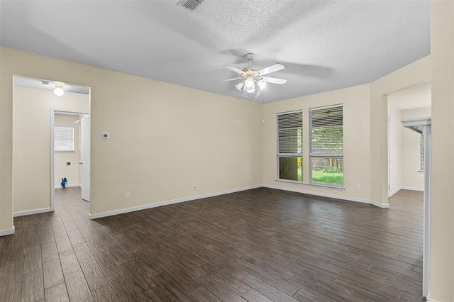 Building Photo - 412 Dakota Dr