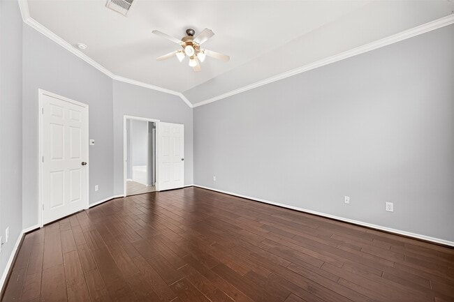 Building Photo - 26806 Shoal Hollow Ct