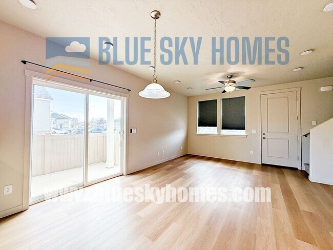 Building Photo - 2312 E Spice Lp