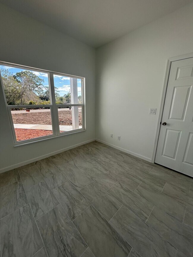 Building Photo - JUST BUILT! Spacious 4Bd /2Ba /2CG Single Family Home