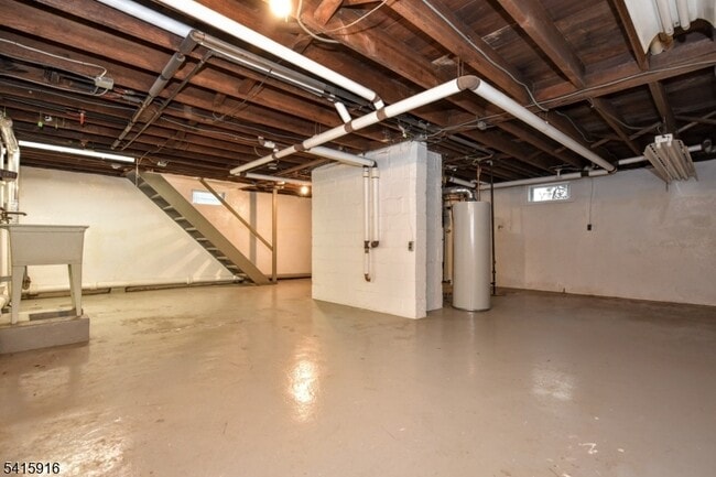 Building Photo - 65 S Maple Ave