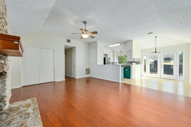 Primary Photo - 2504 Spring Wagon Ln