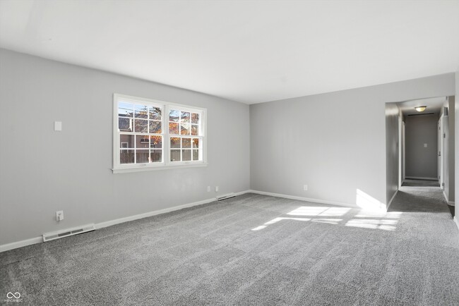 Building Photo - 3329 Melbourne Cir