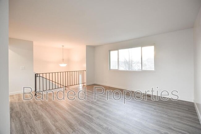 Building Photo - 5849 3840 W