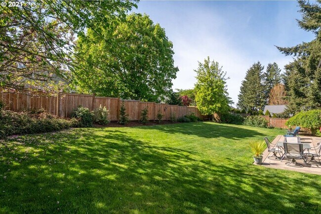 Back Yard 2 - 3272 Jayhawk Ct