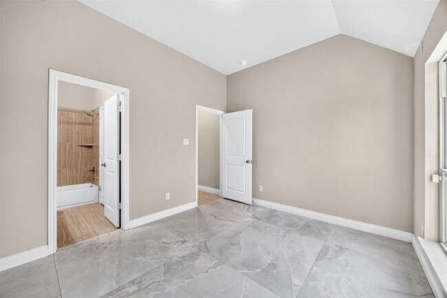 Building Photo - 5126 Jibe Ho Ln