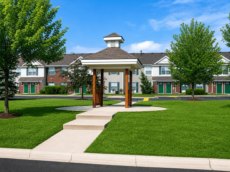 Building Photo - Pebble Creek