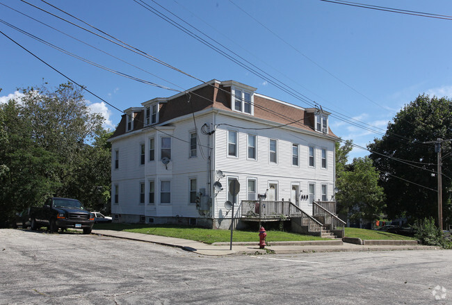 Building Photo - 13-15 14th St