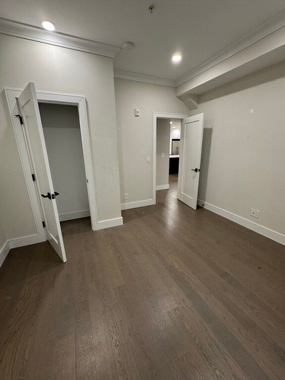 Building Photo - 535 Newbury St
