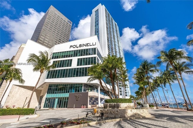 Building Photo - 335 S Biscayne Blvd