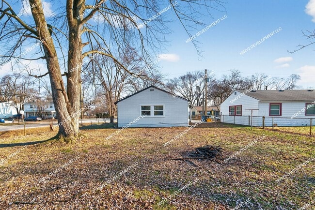 Building Photo - Completely Renovated 2-Bedroom Home in Westland!