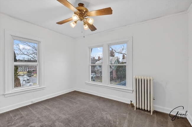 Building Photo - $1550 4 bedroom