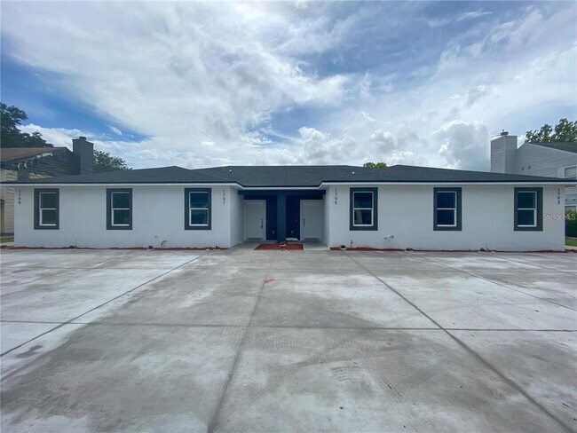 Primary Photo - 1793 Crystal Grove Dr