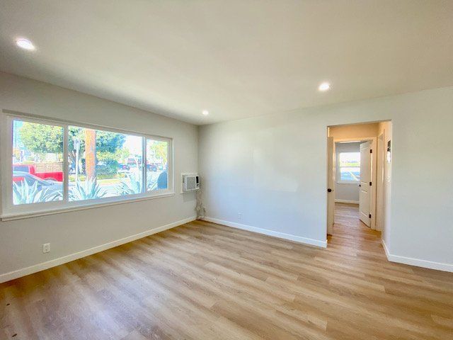 Building Photo - 11700 Dorothy St