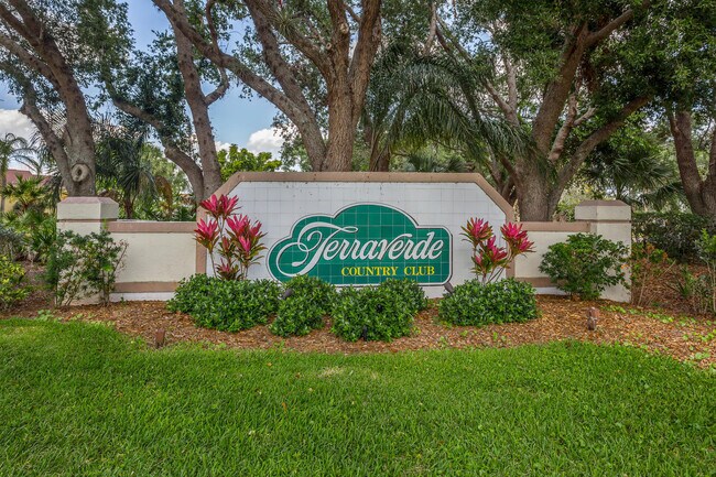 Building Photo - 17038 Terraverde Cir