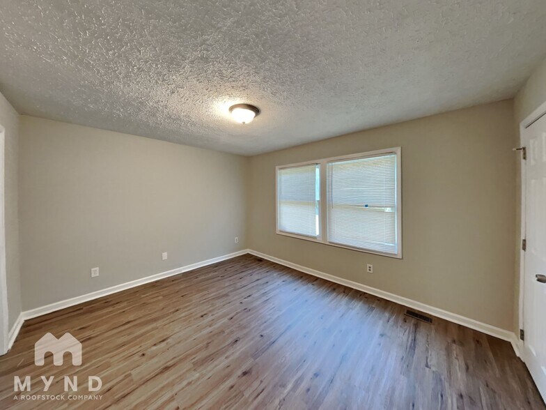 Building Photo - 7610 Denon Hills Dr
