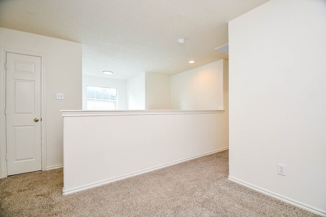Building Photo - 5607 Stonecloud Ln