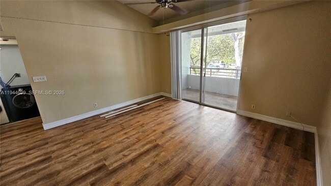 Building Photo - 801 Lyons Rd