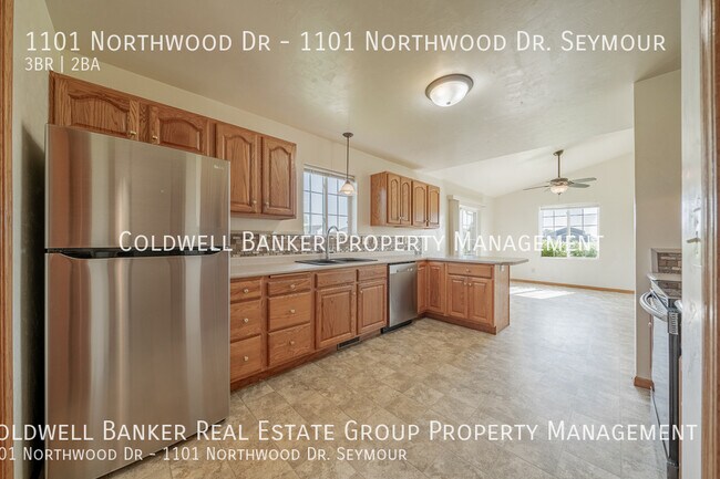 Building Photo - 1101 Northwood Dr
