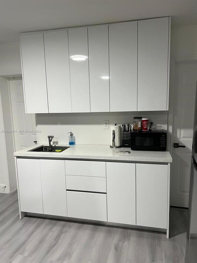 Building Photo - 19122 NW 36th Ave