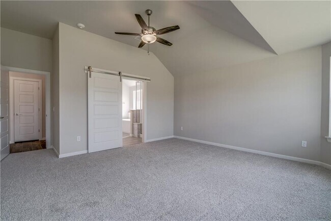 Building Photo - 6601 NW 150th Terrace