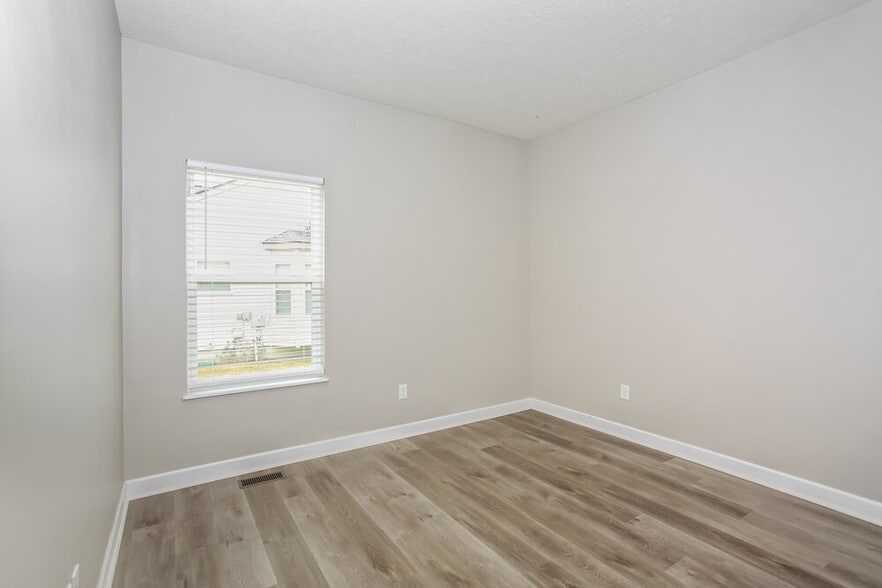 Building Photo - 4423 Edgarton Dr