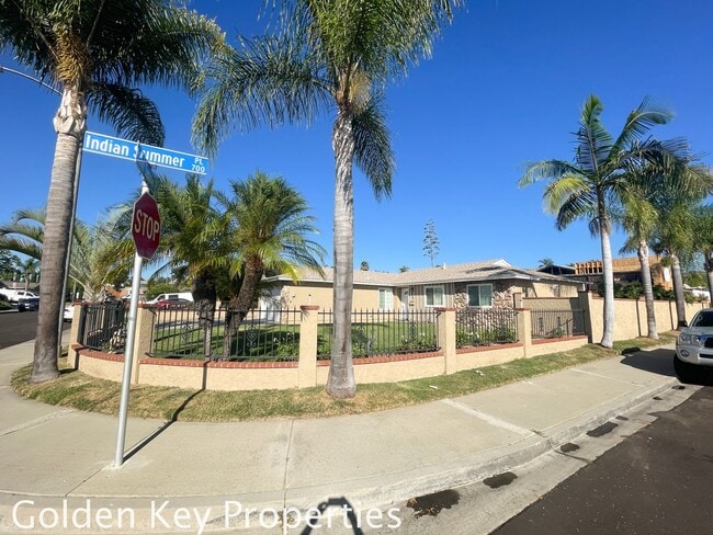Building Photo - Remodeled San Marcos corner property.