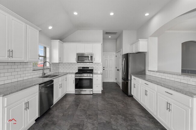Building Photo - 2309 Tallgrass Cir