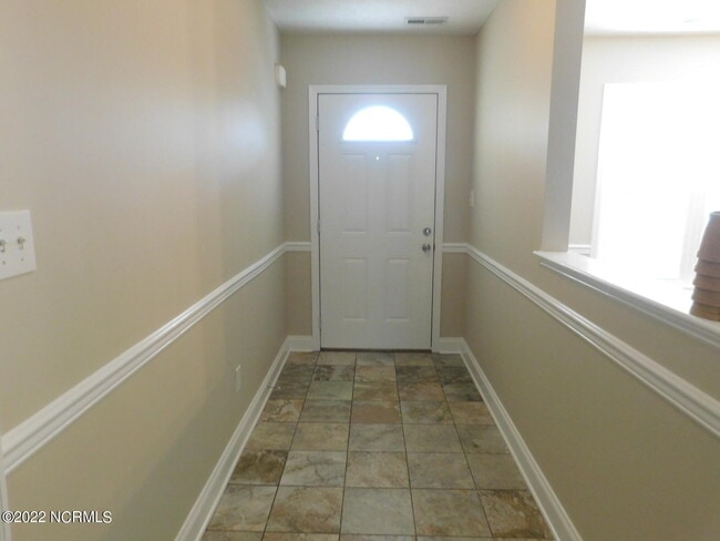 Building Photo - 1504 Mesquite Ct