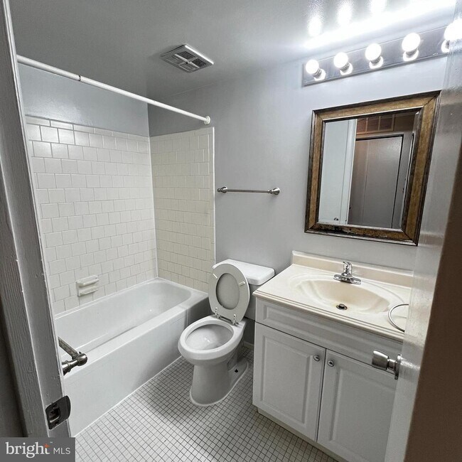 Building Photo - 13215 Dairymaid Dr