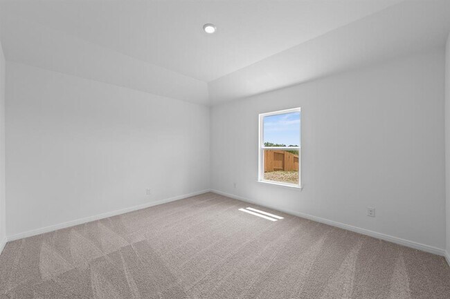 Building Photo - 360 Low Pasture Trl