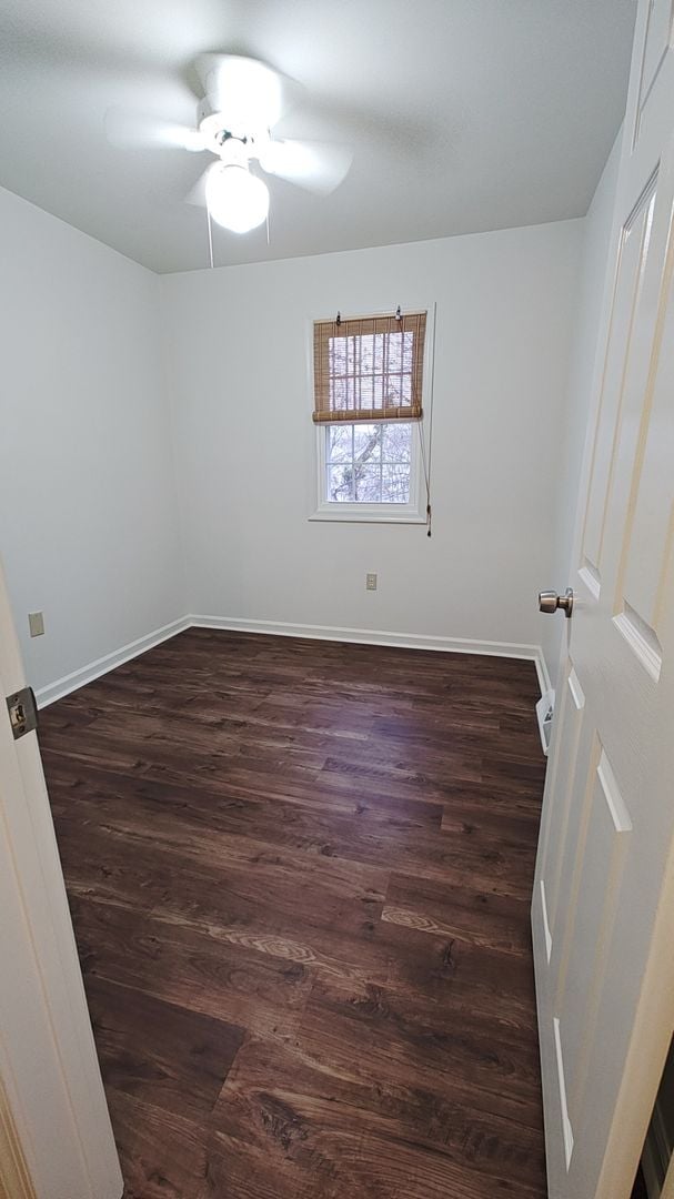 Building Photo - Ephrata Townhome 3 bed 1.5 bath