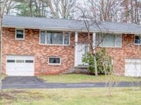 Building Photo - 31-33 Jeffrey Terrace