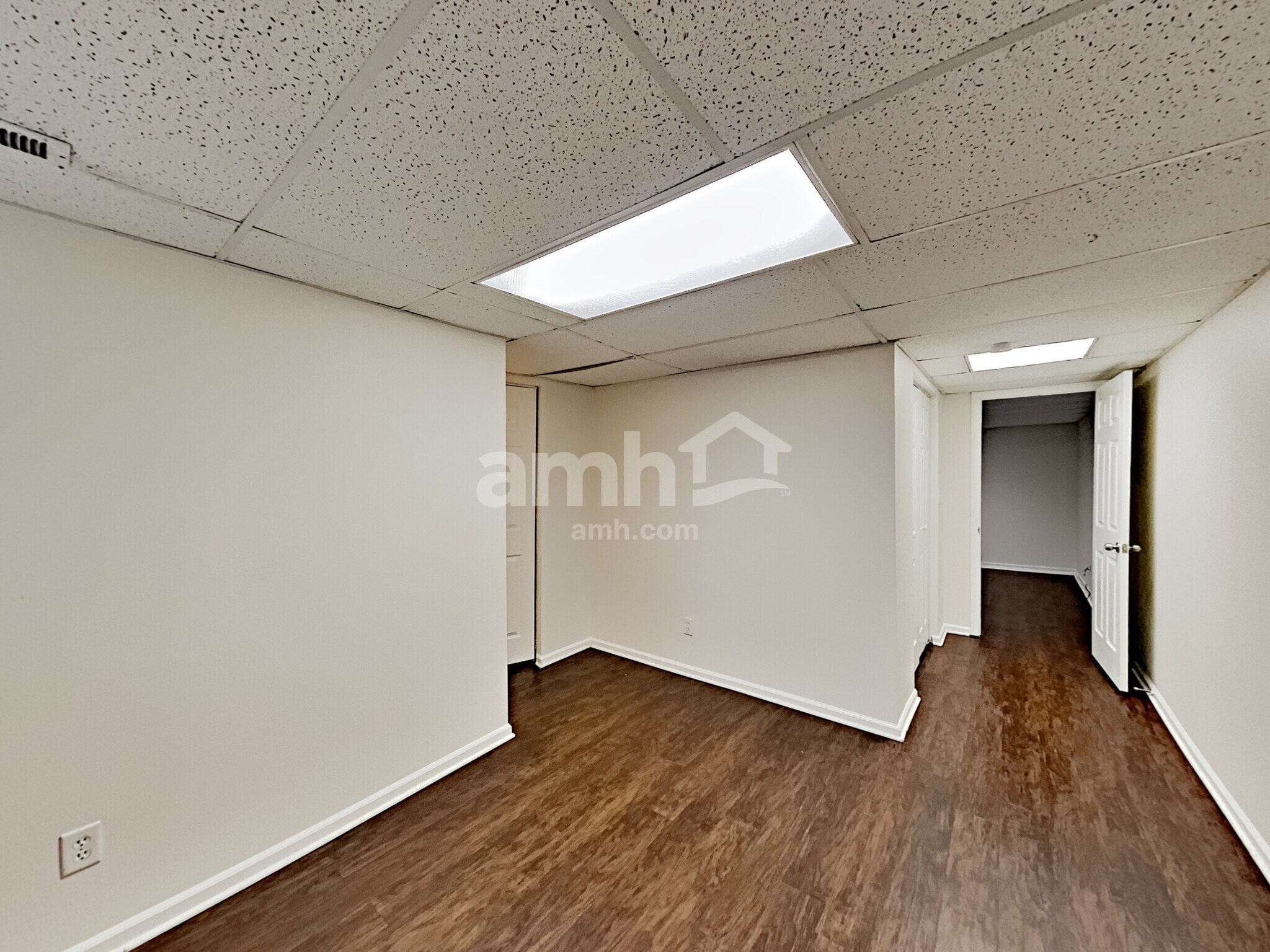 Building Photo - 1173 Sandpiper Ln