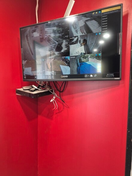 Building Photo - 5308 9th Ave