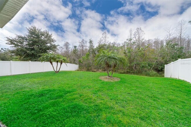 Building Photo - 2335 Cedar Garden Dr