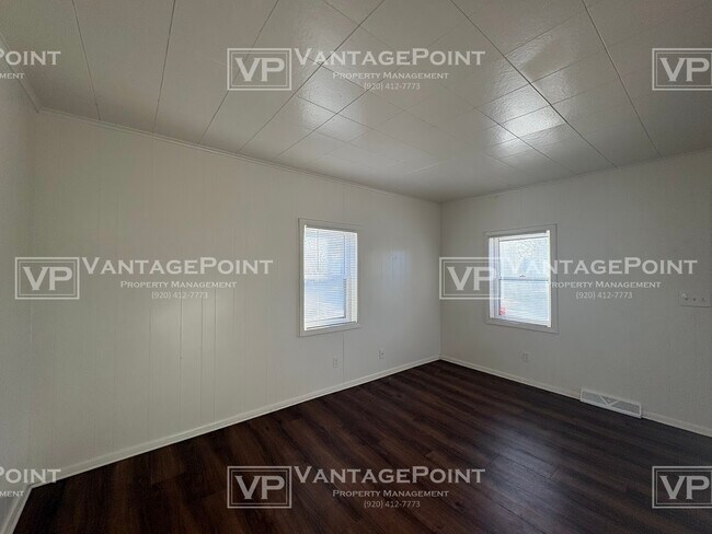 Building Photo - 501 S Huron St