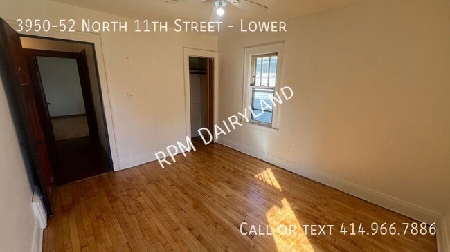 Building Photo - 3950 N 11th St