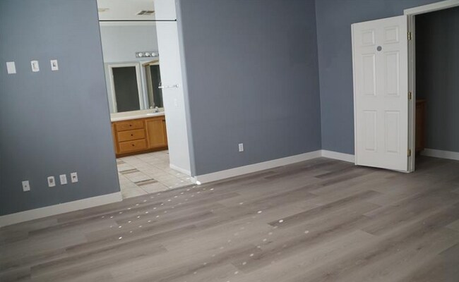 Building Photo - 263 Sea Rim Ave