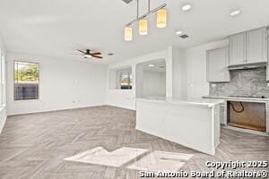 Building Photo - 561 Granite Mist