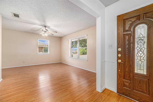 Building Photo - 3407 Tipps Dr