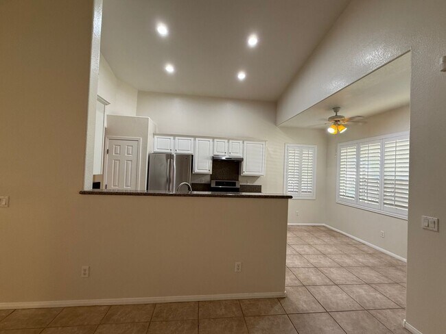 Building Photo - Gated Northshore Community Single Story Three Bedroom plus Den