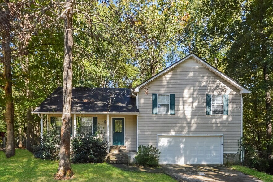 Primary Photo - 130 Branchwood Dr